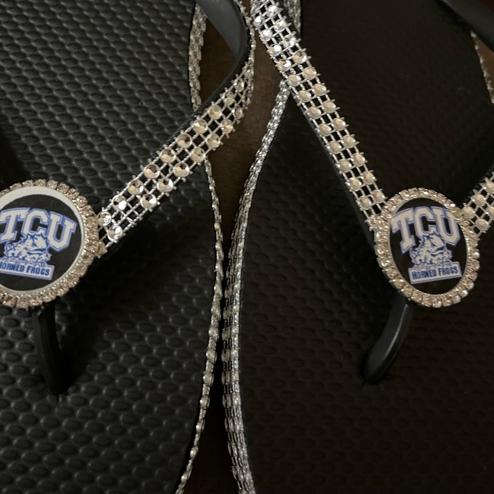 TCU flip flops